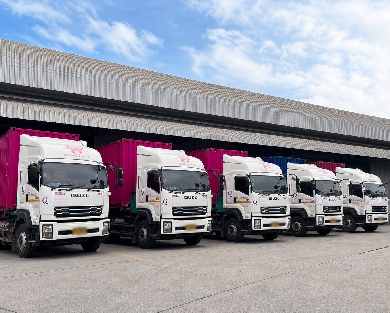 กองรถบรรทุก RTL Transportation